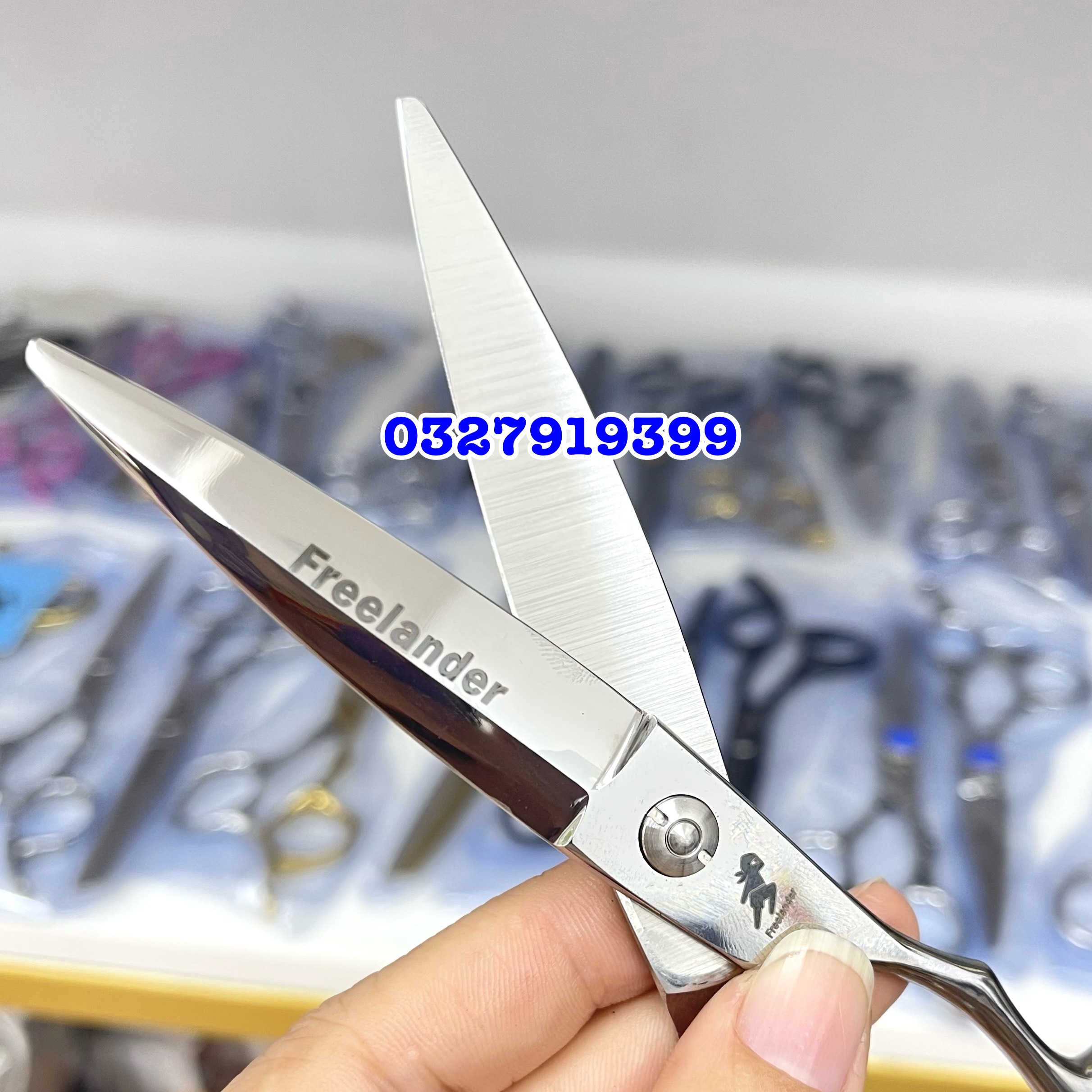 Freelander 6.0 High Quality Hair Scissors in Japanese Steel S440C Hardness over 62Hrc Size 6 Inches for Women