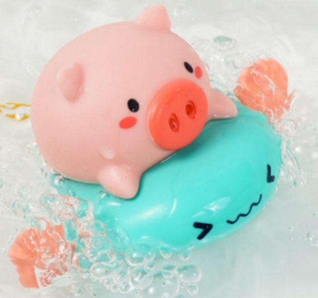 Đồ chơi NHÀ TẮM HEO PEPPA PHUN NƯỚC VẶN CÓT cho bé.