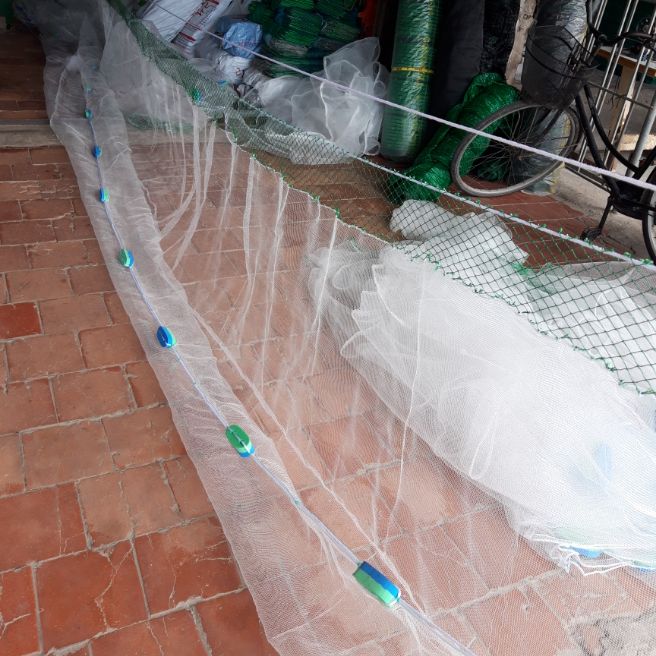lưới vét cá cao 2,5m dài 30m
