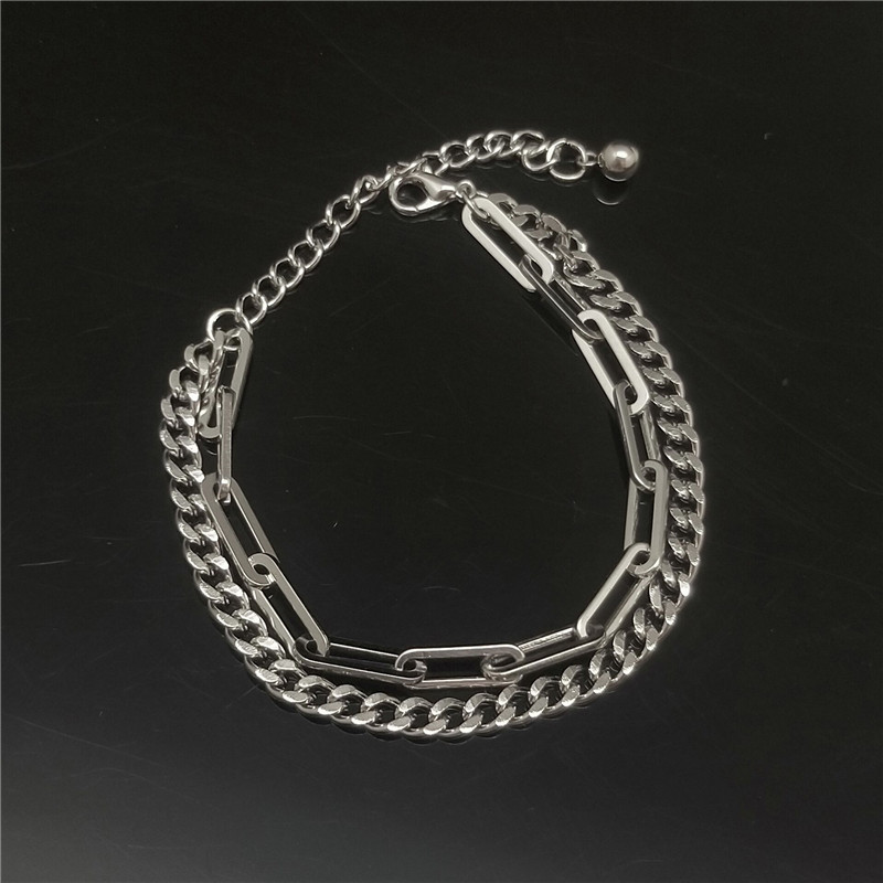 Lắc tay nam titan 3 tầng