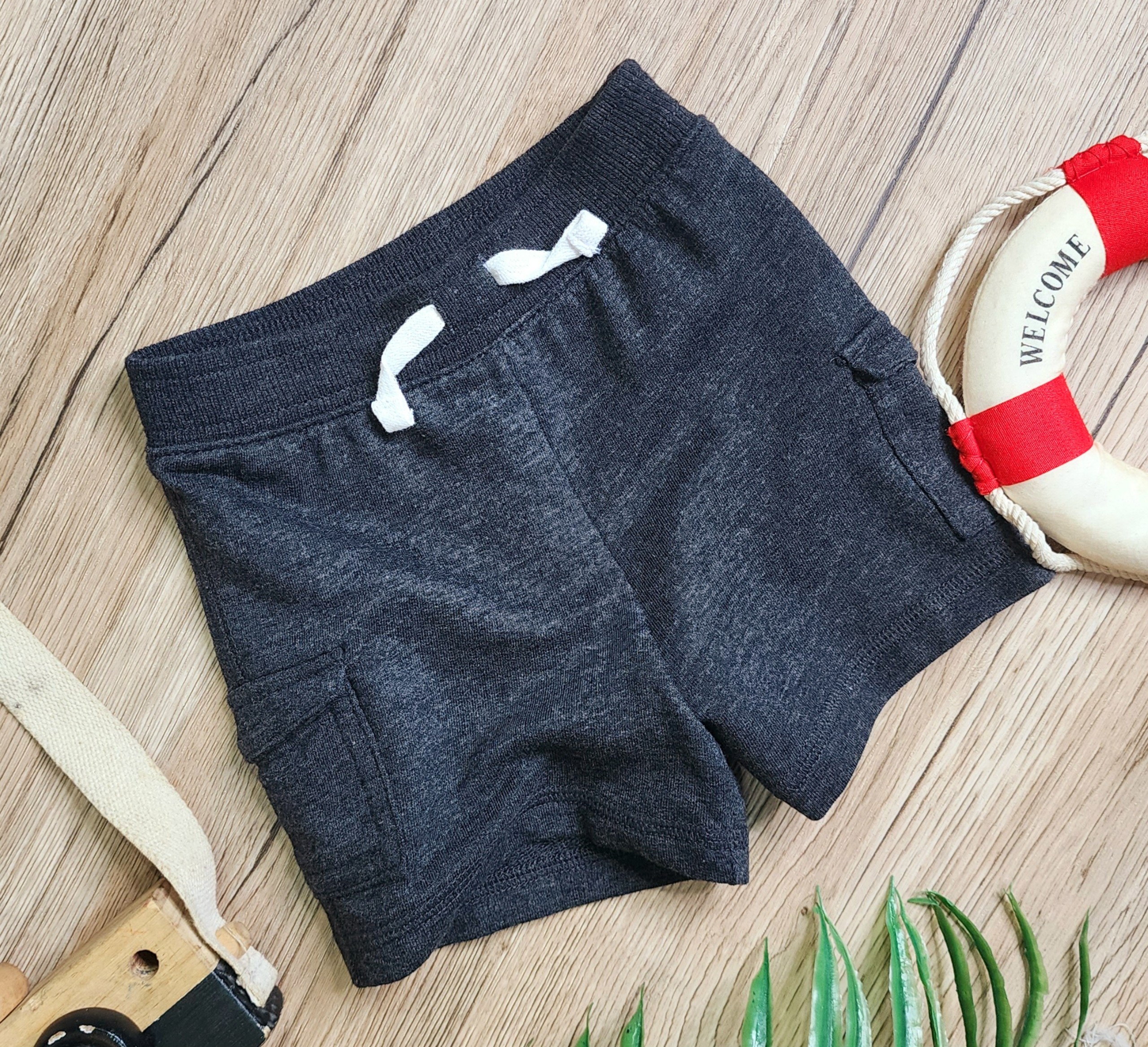 Quần short bé trai chất thun da cá mềm Jumpingbean