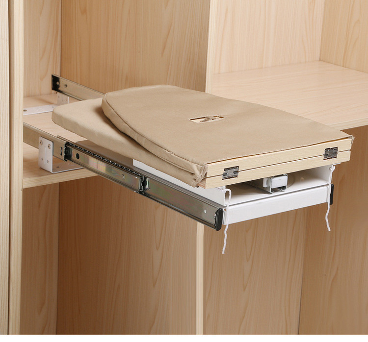 Euro Quality - Bàn Ủi Âm Tủ Mat Rack Thông Minh (Xám)