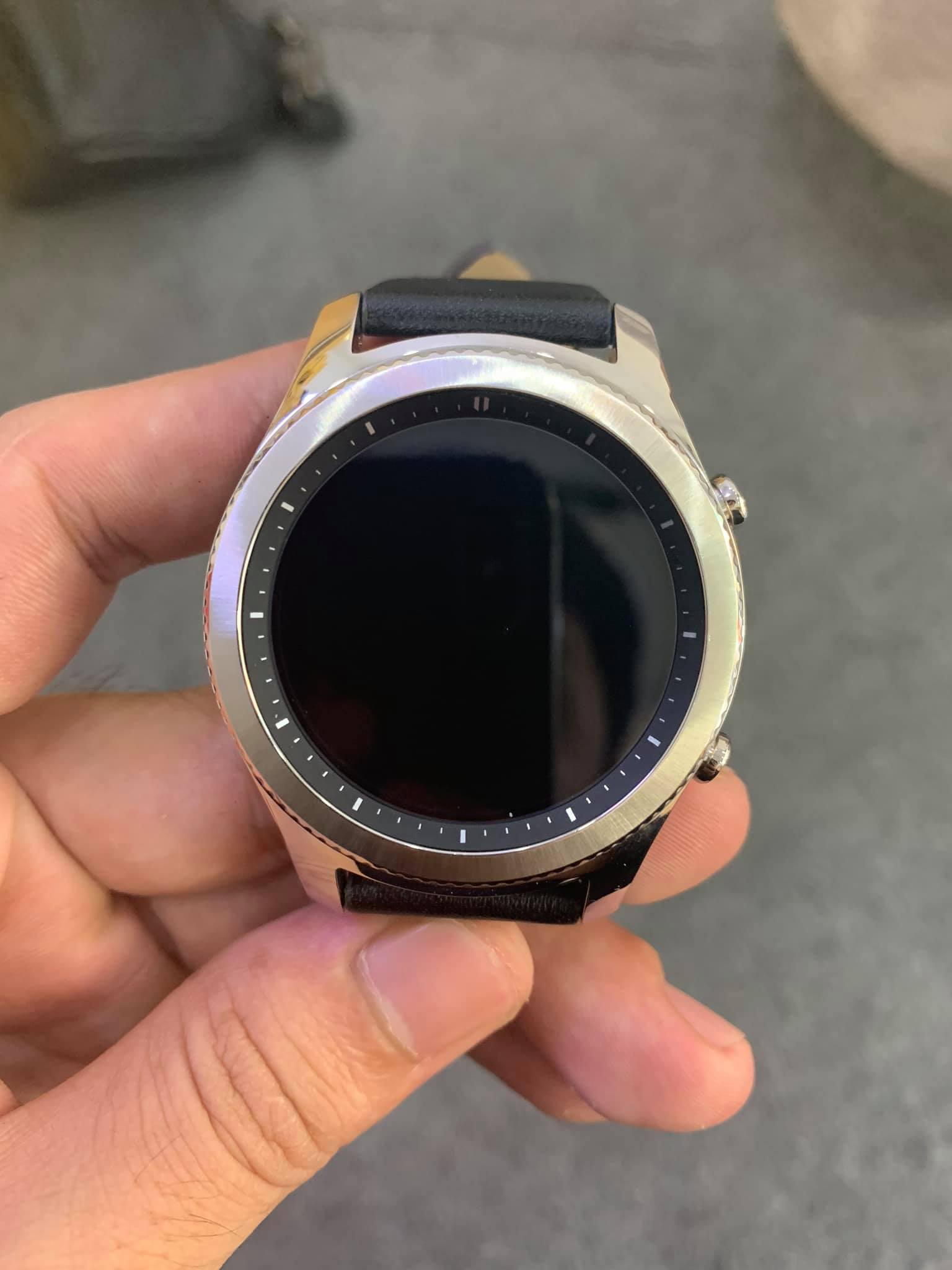 Đồng hồ thông minh Samsung Gear S3 Classic