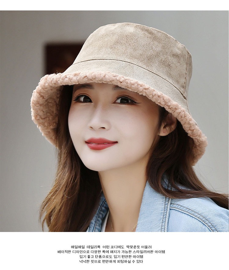 Mũ buclet lông cừu đội được 2 mặt