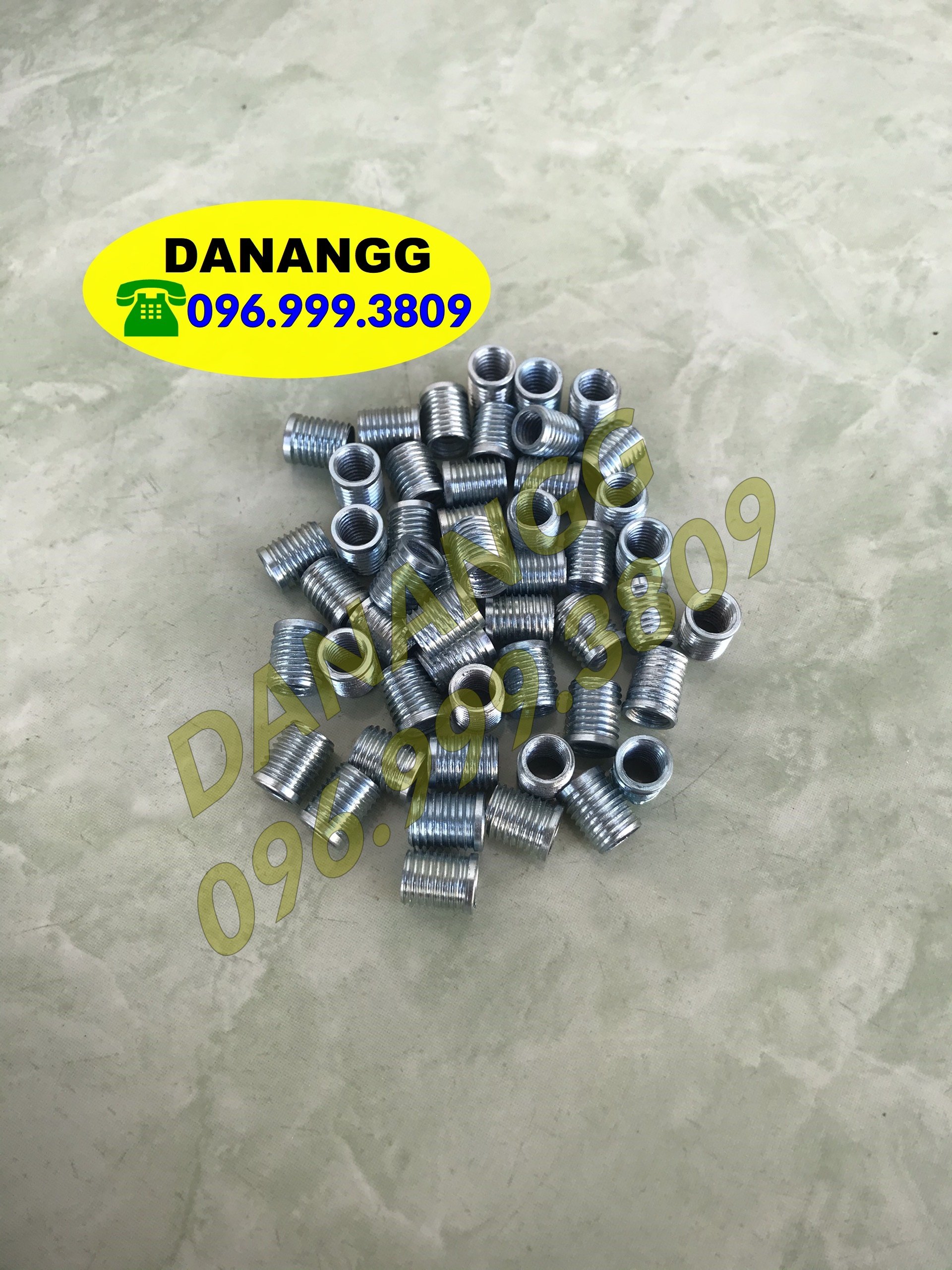 Cấy chân ren 8 li số lượng 50 cái