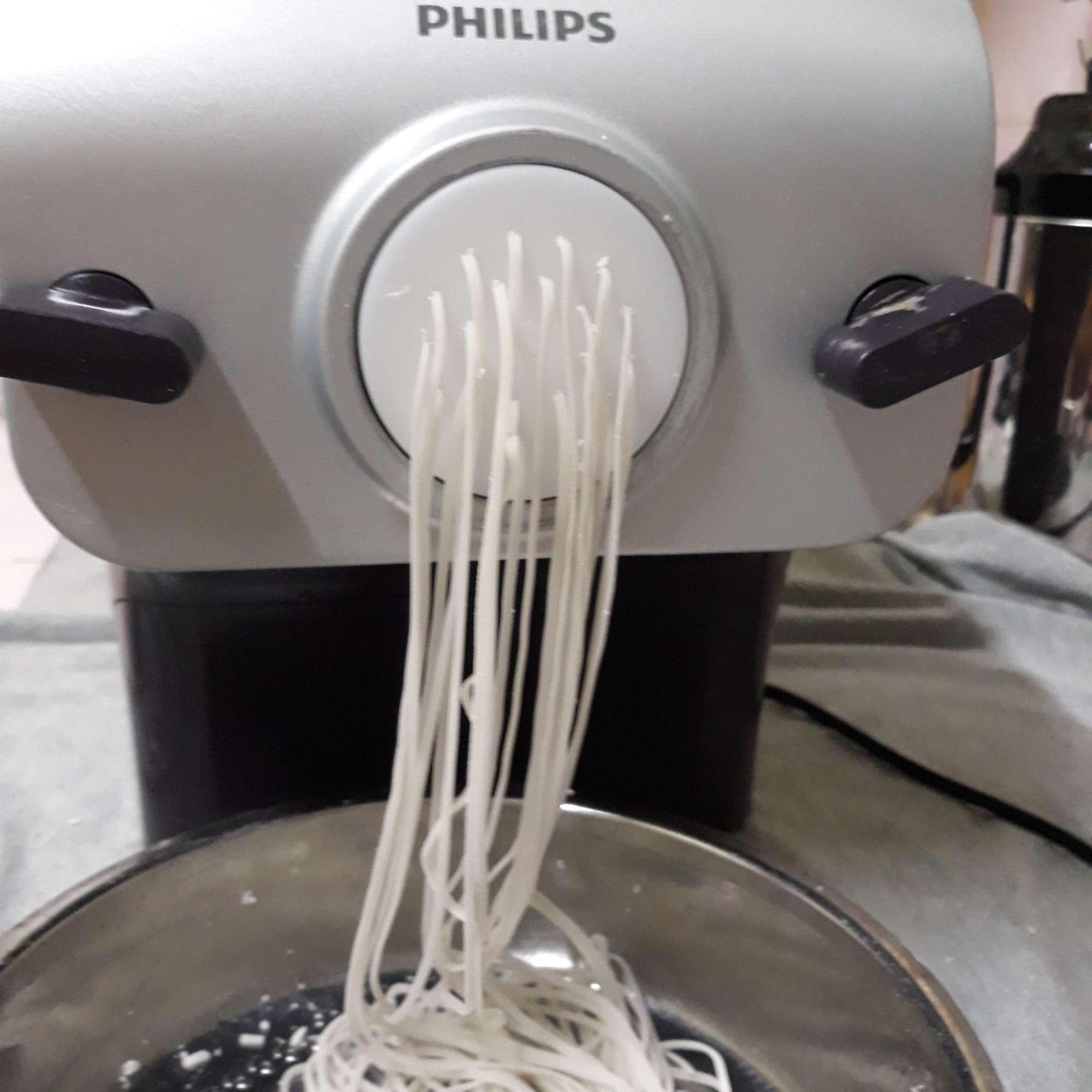 Khuôn hủ tiếu dùng cho máy làm mì Philips