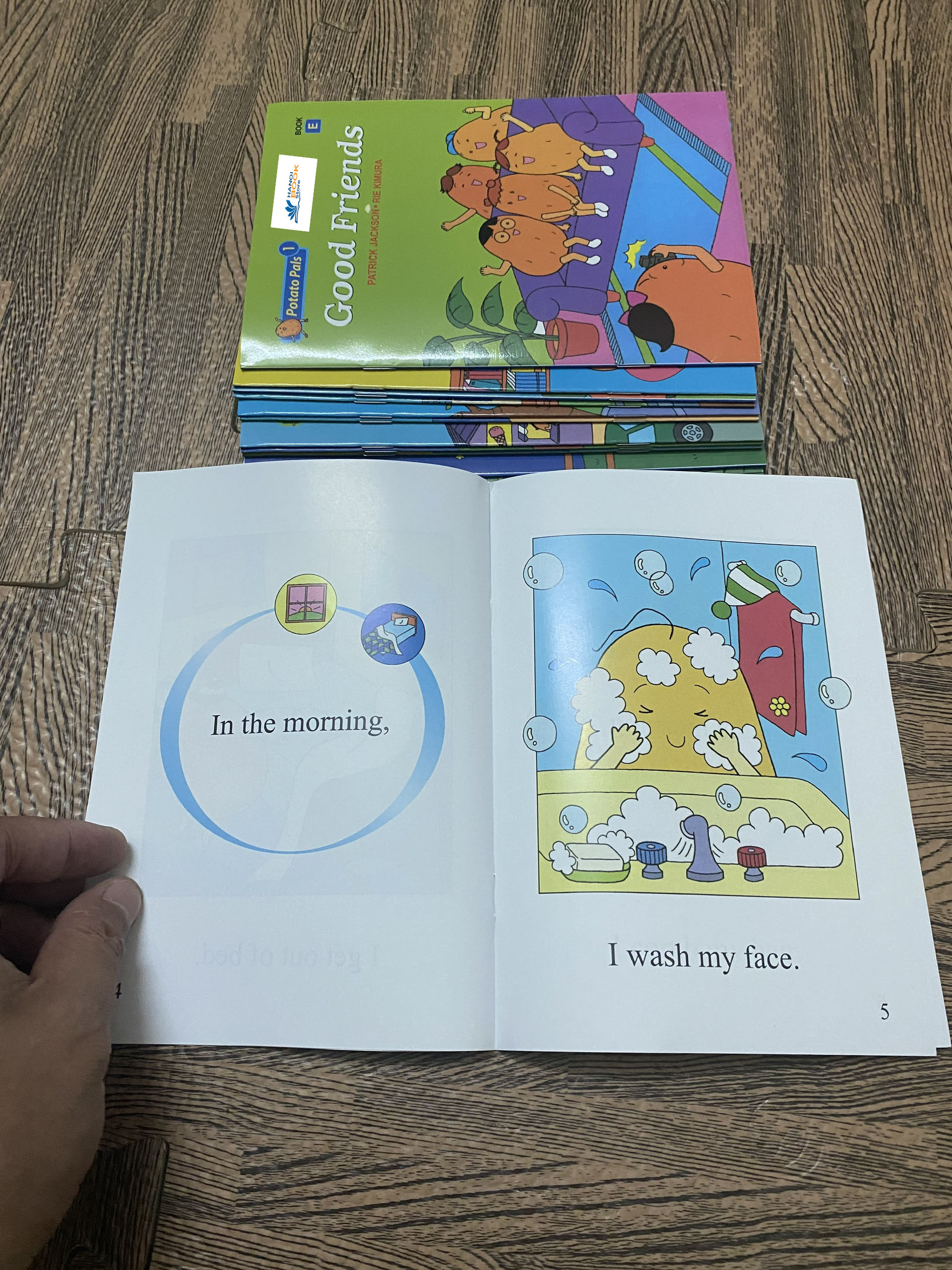 Potato pals Combo bộ đồ chơi gồm 12 cuốn ( kèm mp3 qua gmail)