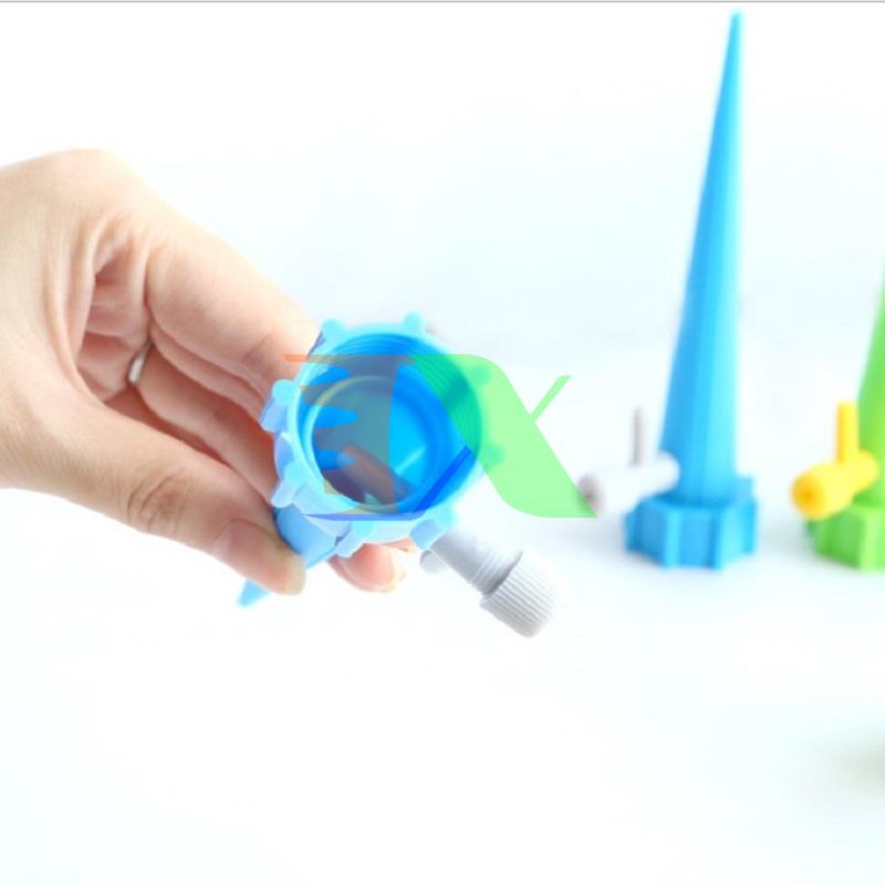 Combo 4 head watering fitting plastic bottle pet c-09, head plug drip irrigation adjustable fitting bottle Coca, Fanta Pepsi, head automatic plant watering
