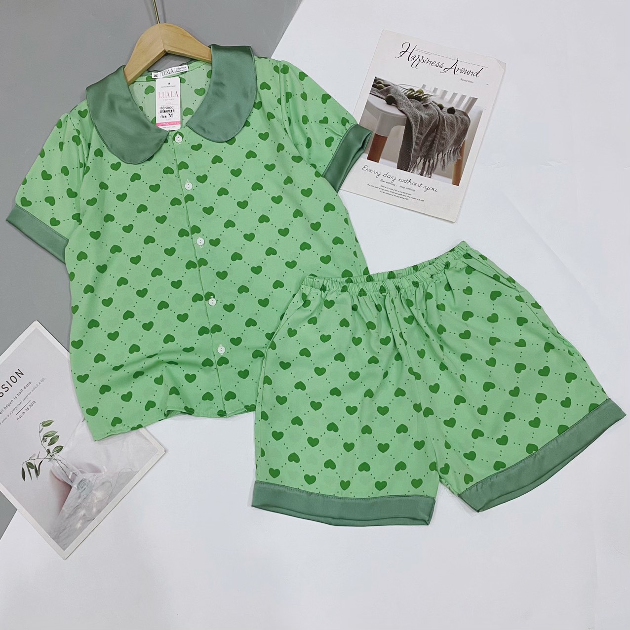 Bộ Pijama Cộc Đùi Lụa Cổ Tiểu Thư Bèo Siêu Xinh