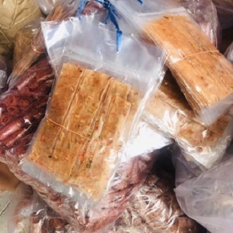 combo 10 bịch bánh dẻo tôm cuốn hành phi ngon rẻ