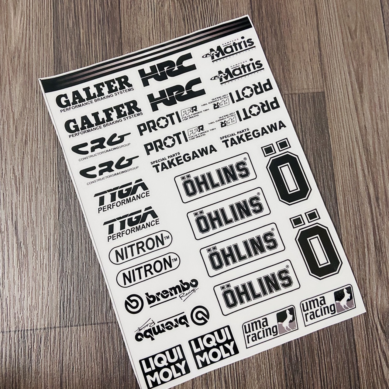 Decal xe máy - tem trang trí xe máy nền carbon cắt laze, tem logo huy hiệu nhiều sticker khác nhau trên tấm