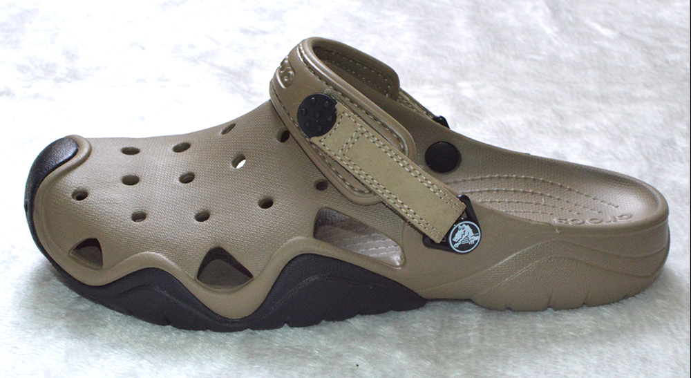 [HCM]Crocs nhựa nam màu da phối đen