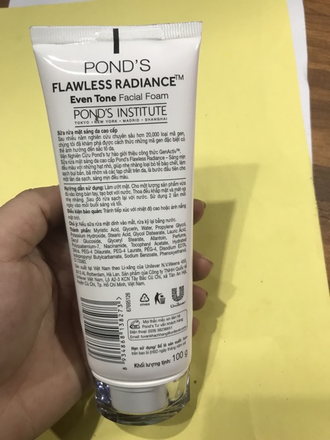 Sữa Rửa Mặt Pond’S Flawless Radiance 100G Cao Cấp