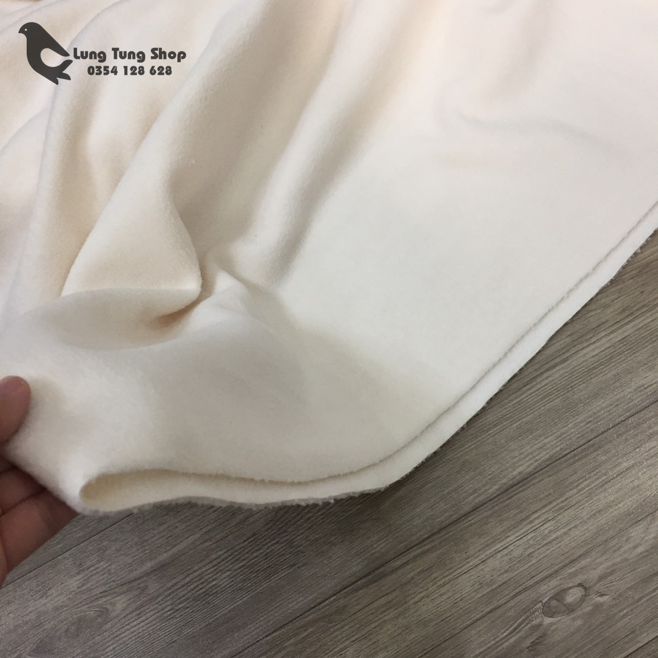 Chăn nỉ văn phòng màu kem - chăn mền cá nhân ( loại dày )