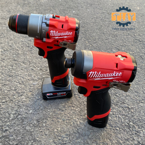 Máy khoan MILWAUKEE 12V 3404