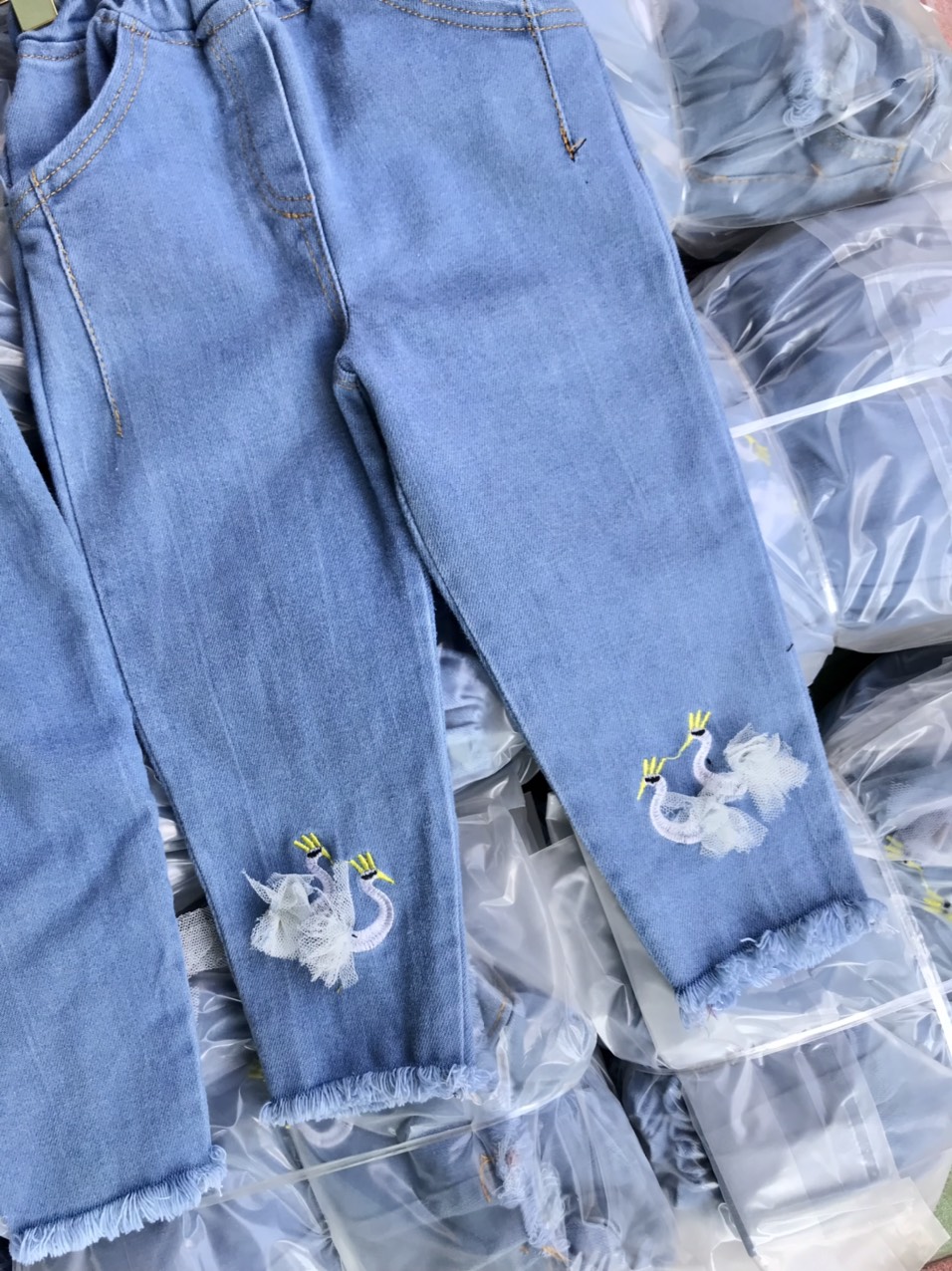 Quần jeans Thiên Nga cho bé 10-21kg