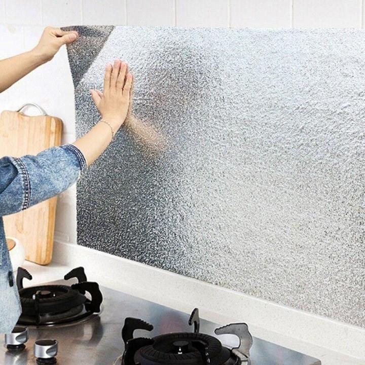 Cuộn giấy bạc dán bếp chống thấm cách nhiệt 3mx60cm