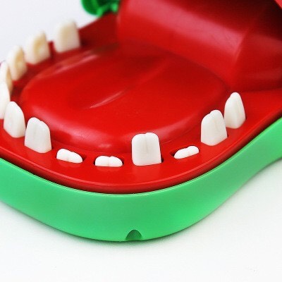 Hàm Cá Sấu Đồ Chơi Giải Trí Cho Bé