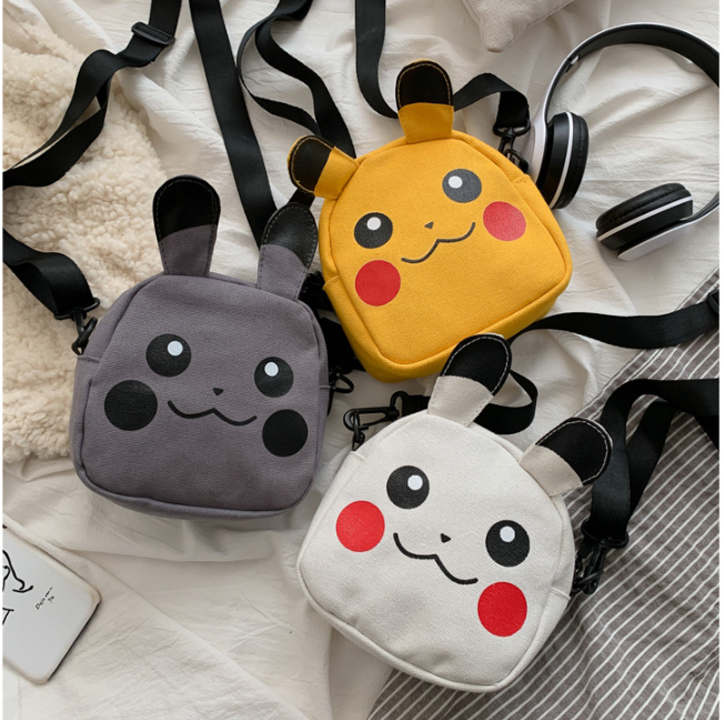 Túi đeo chéo nữ Pikachu chất vải canvas 2023 | T004