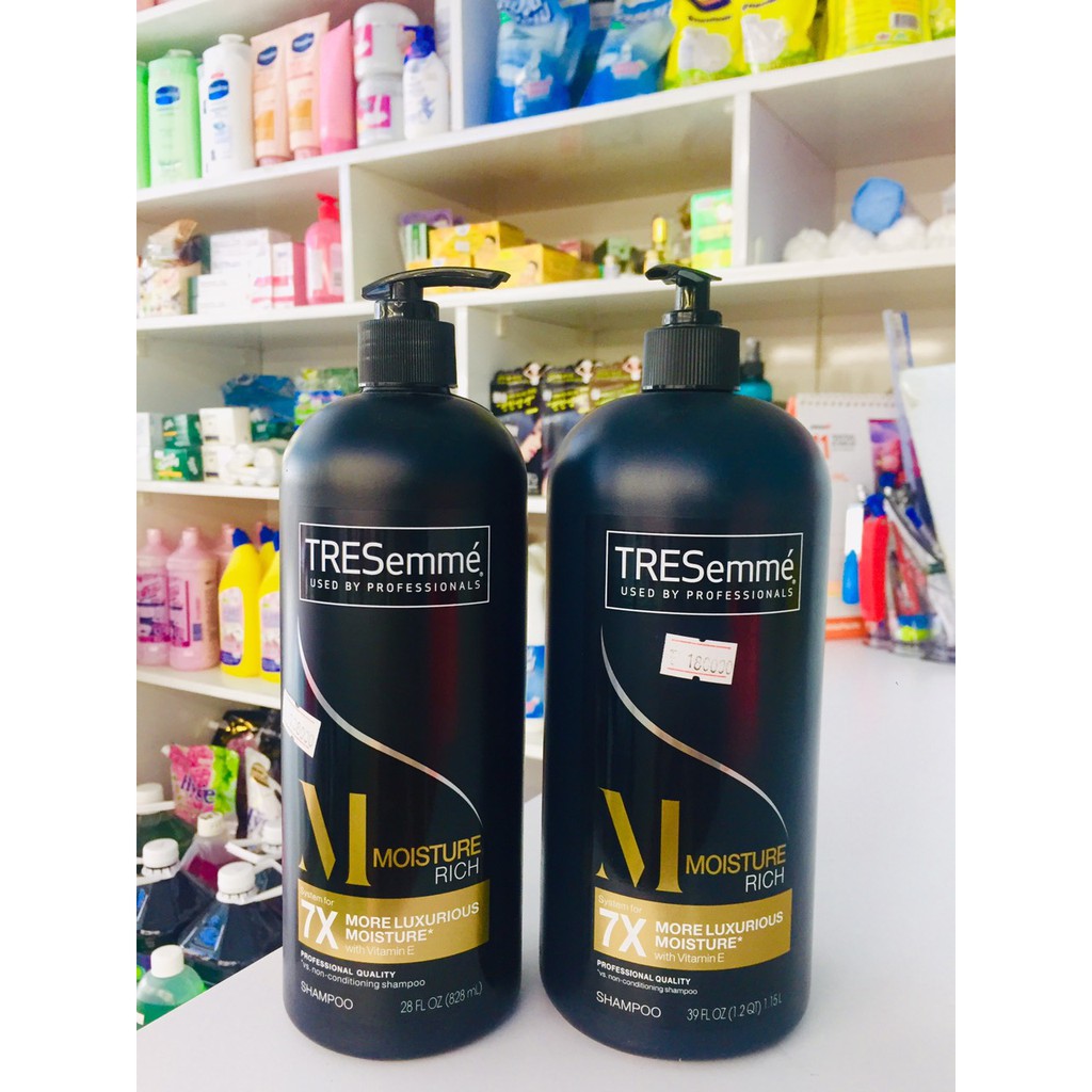 Dầu Gội Tresemme 828ml - Moisture Rich Dành Cho Tóc Khô (Vàng)