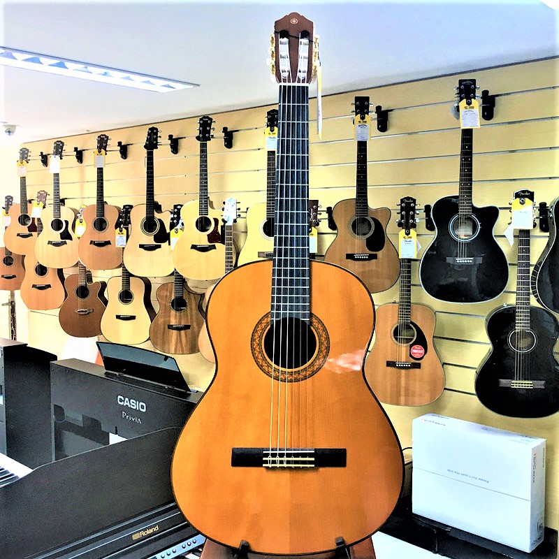 [Chính hãng] Đàn Guitar Classic Yamaha C70