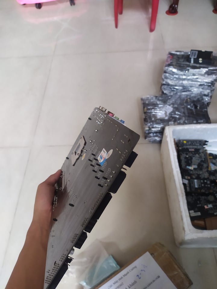 Main H110 d3a còn bảo hành hãng 6.2021