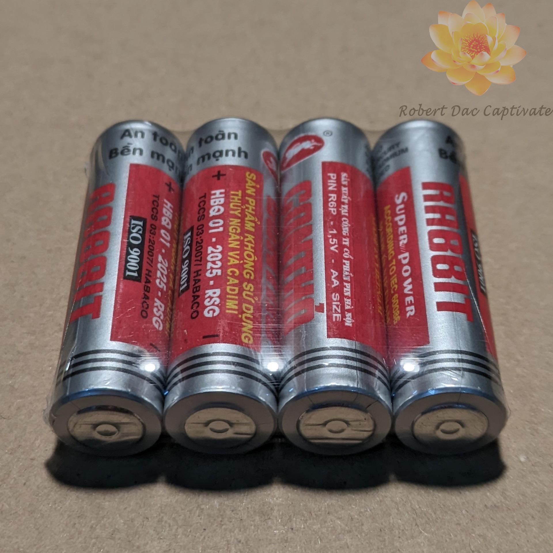 PIN Con thỏ AA 1.5V