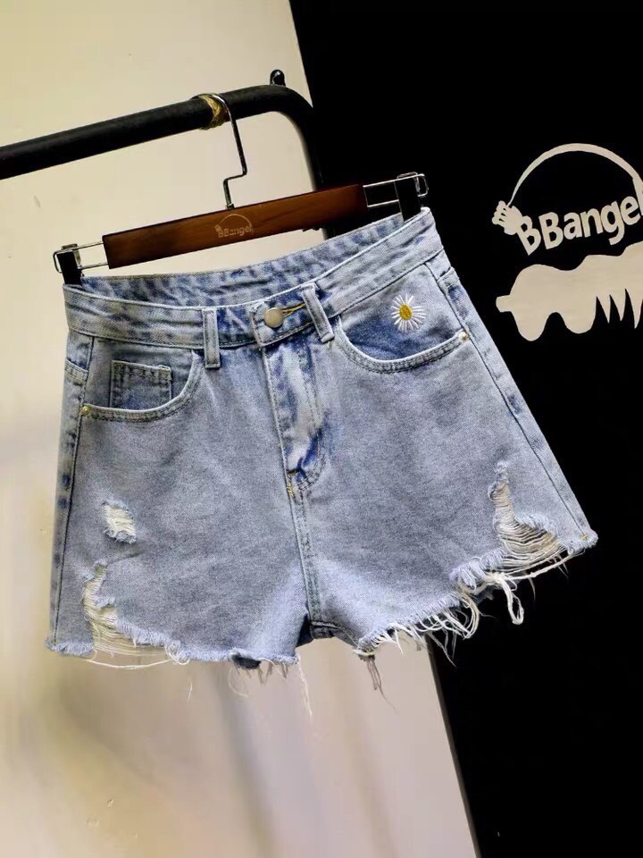 Quần short jean nữ thêu hoa cúc mẫu mới thời trang lulyfashion b038