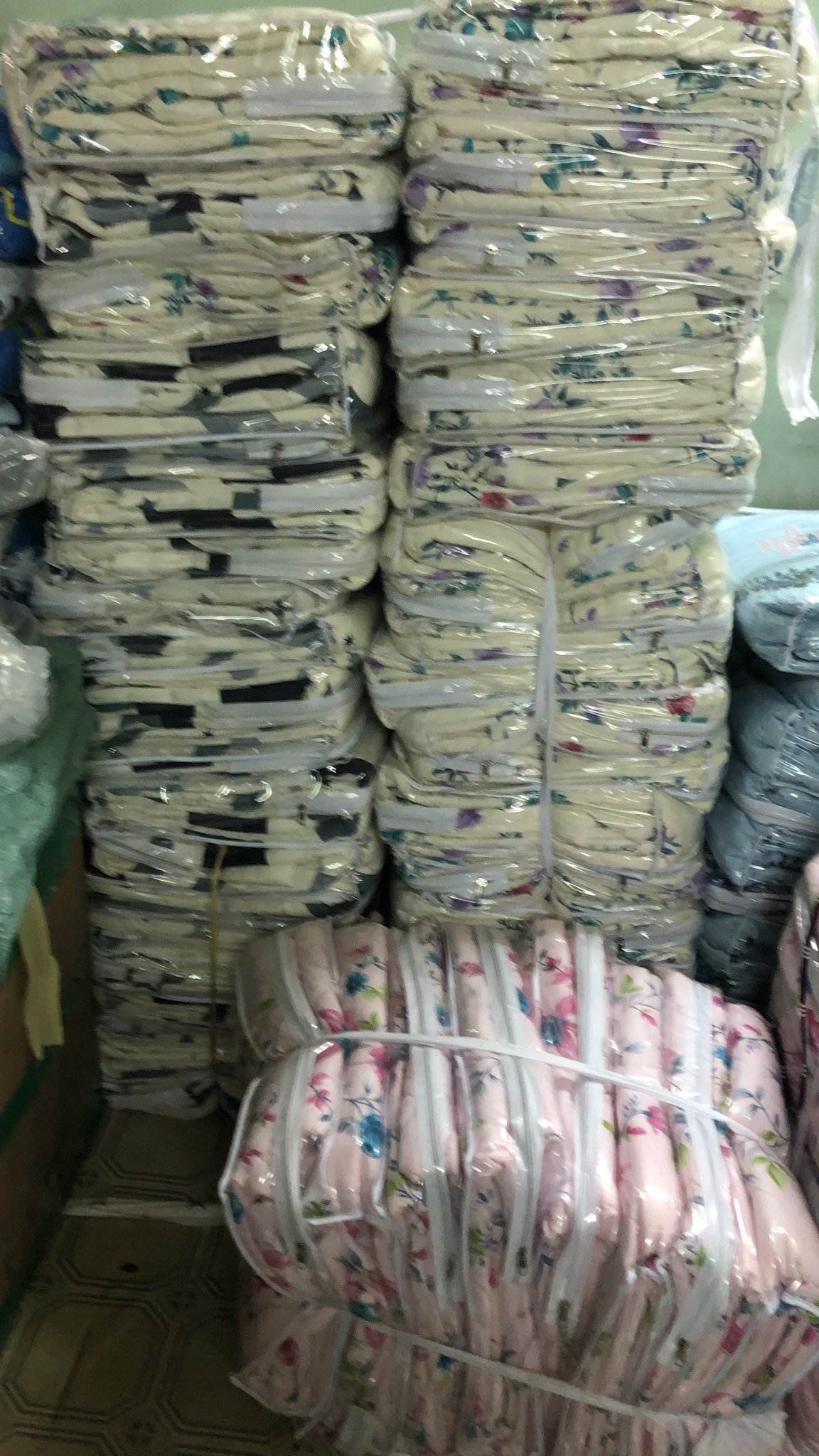 Bộ drap thun Hàn Quốc loại 1 có mền 5 món ( 1 drap + 1 chăn chần bông + 3 áo gối) đủ size