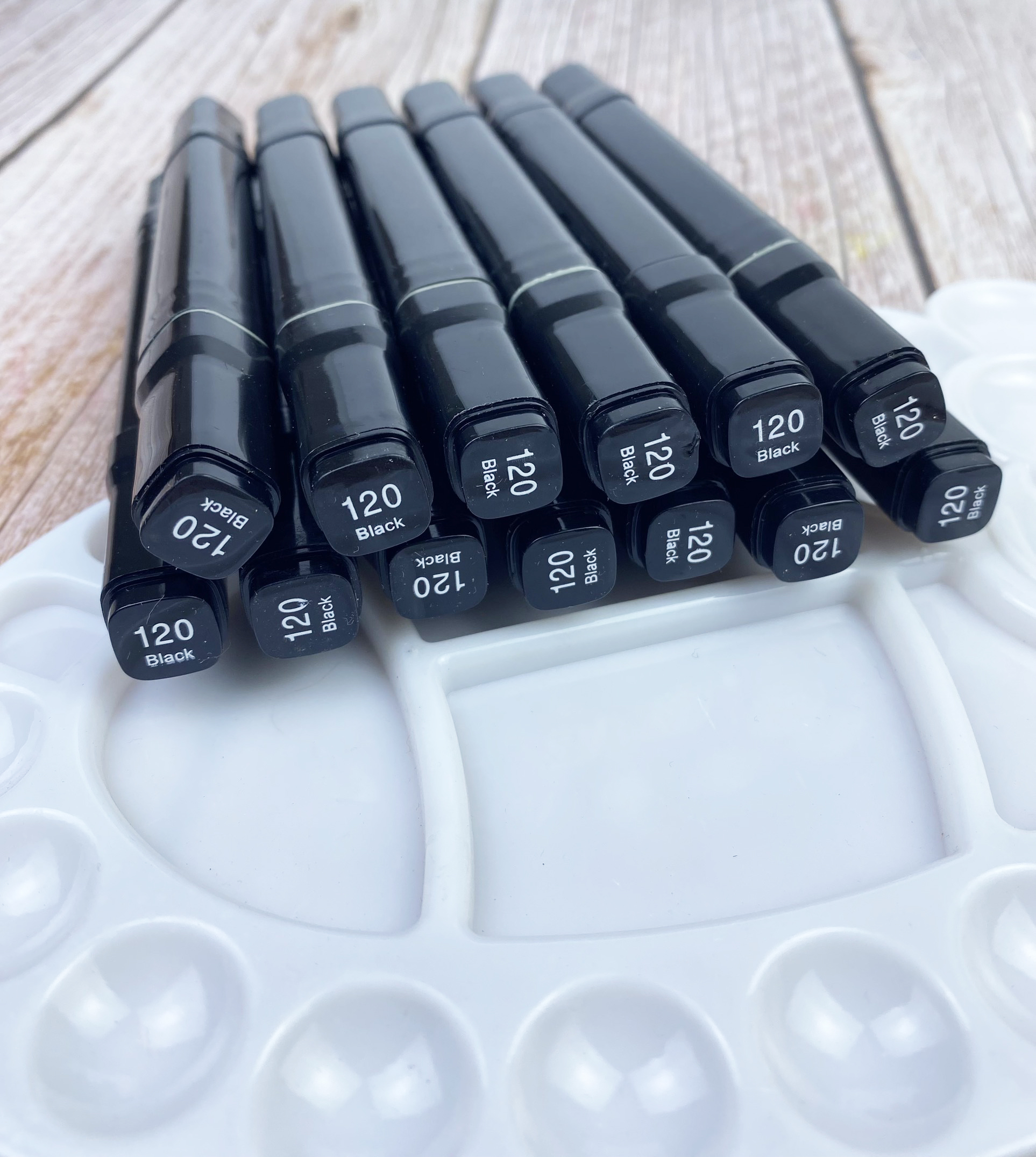Bút Marker Đen Cây Lẻ