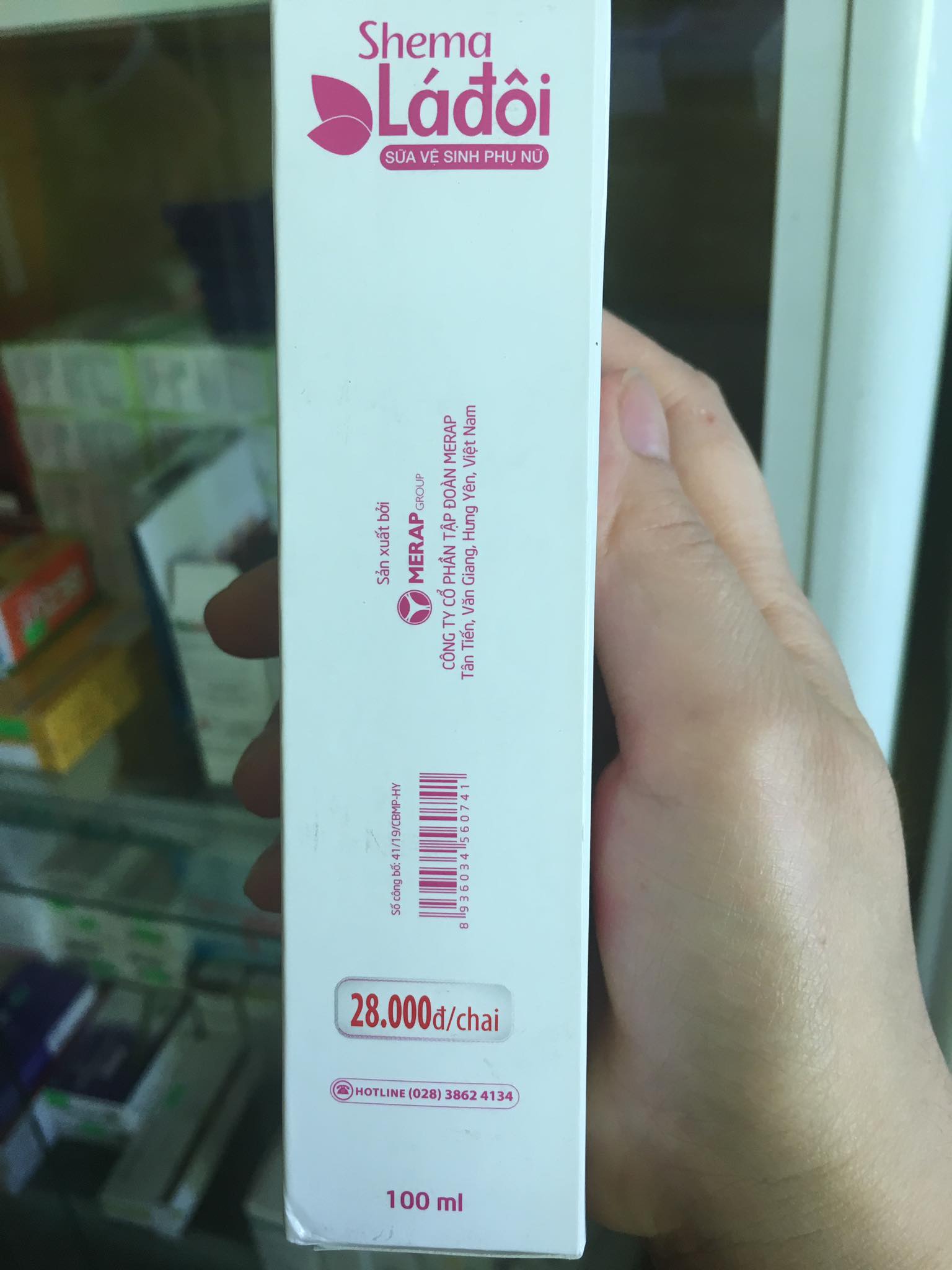 DUNG DỊCH VỆ SINH SHEMA LÁ ĐÔI HỒNG