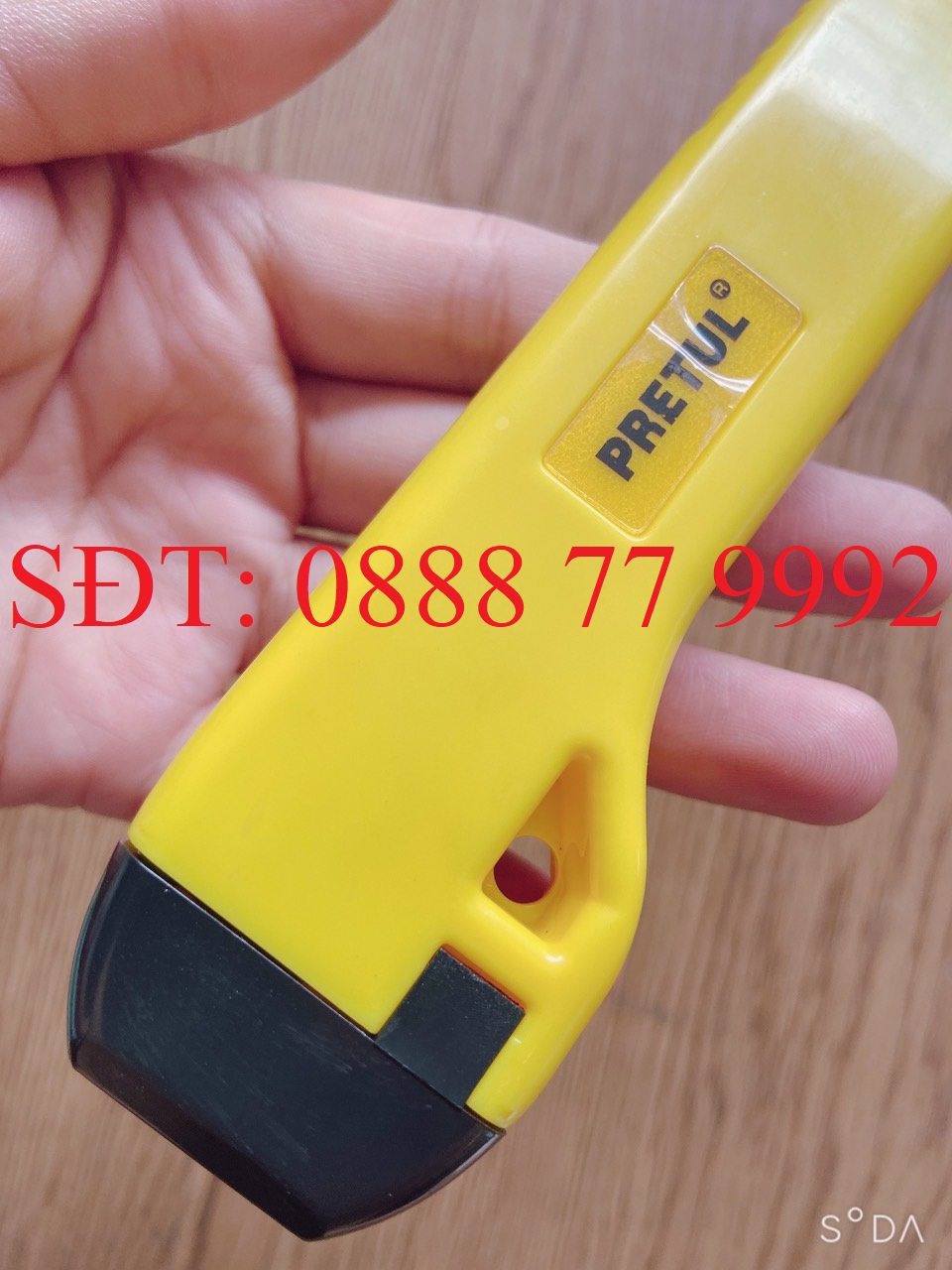 Dao rọc giấy 18mm Pretul 22405