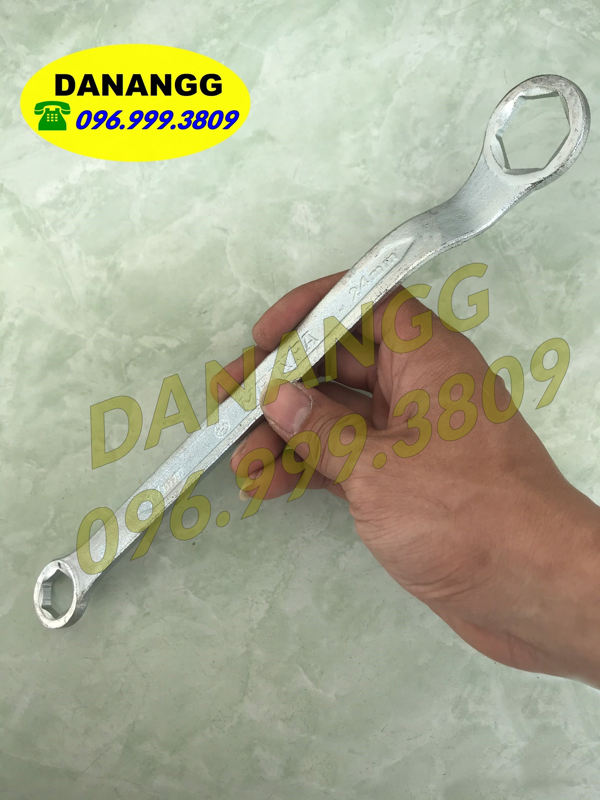 Tròng mở nắp súp bắp xe máy yamaha 17 24
