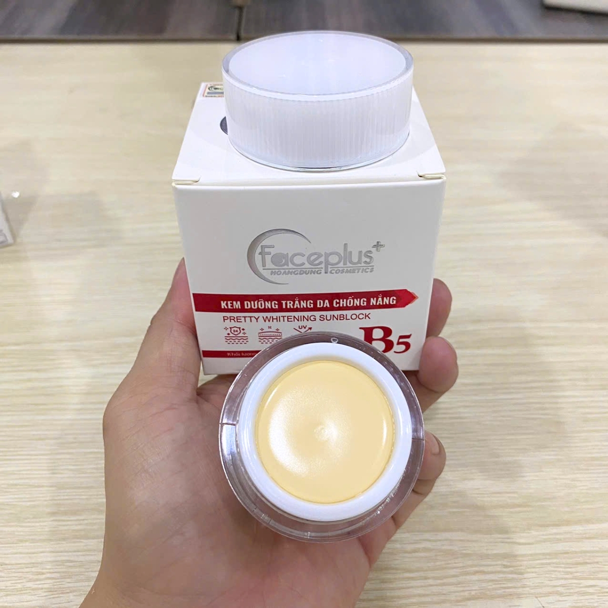 Kem dưỡng trắng da - Chống nắng FacePlus+ B5 (10g)