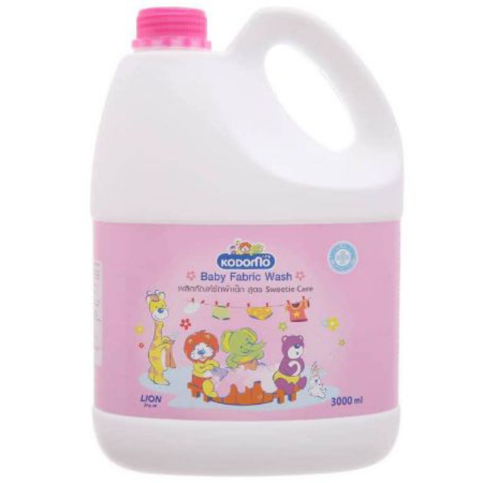 [HCM]Nước giặt xả KODOMO 3000ml [Hồng] Thái Lan