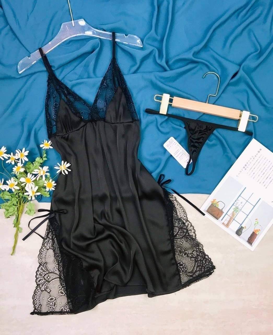 Váy ngủ lụa 2 dây phối ren xẻ tà sexy ĐỦ MÀU,ĐỦ SIZE