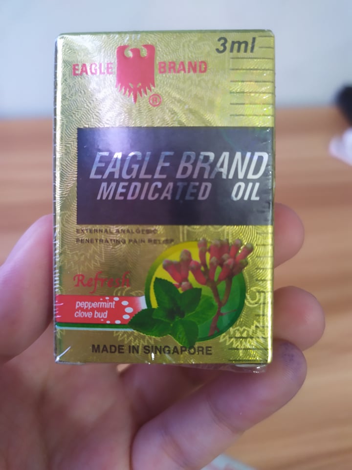 [CHÍNH HÃNG] Dầu gió Con Ó vàng Singapore Eagle Medicated Oil Refresh 24ml, 3ml
