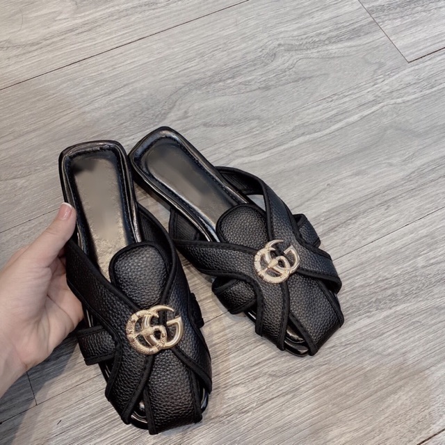 GIÀY SỤC RỌ GC A