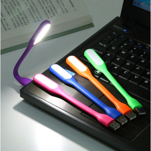 Bảng giá Đèn LED Chiếu Sáng Qua Cổng USB Phong Vũ