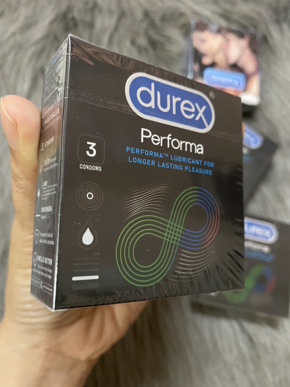 BCS Durex Performa siêu mỏng kéo dài thời gian hộp 3 chiếc