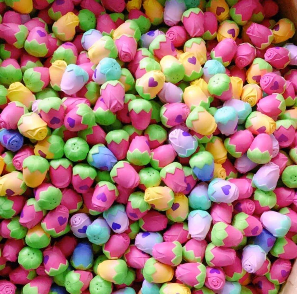 Trứng Hatchimal hoa hồng