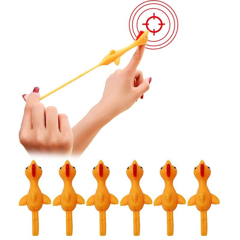 Gà bay cao su dính tường vui nhộn