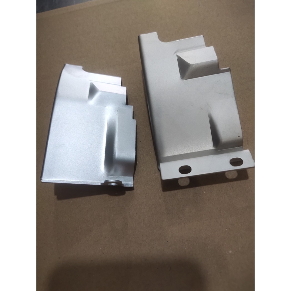 nắp chắn rác máy vắt sổ