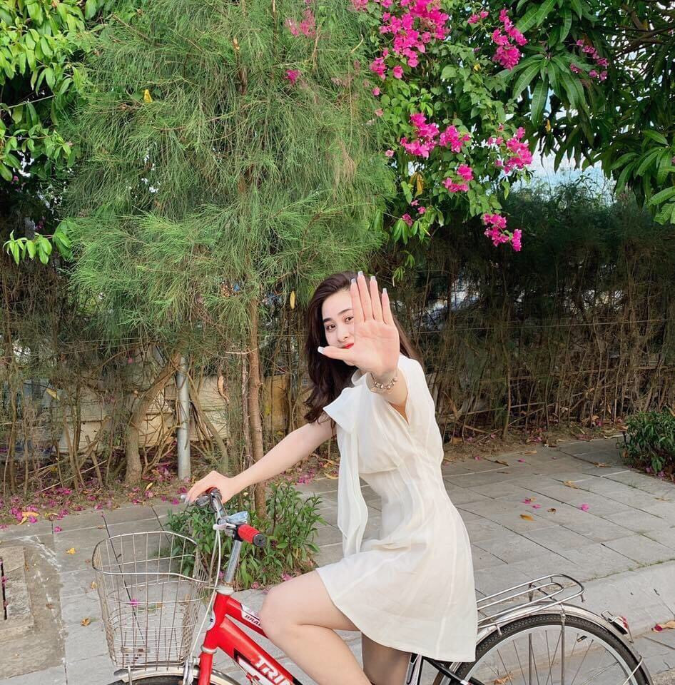 [HCM]Váy thiết kế cổ nơ siêu sang chảnh