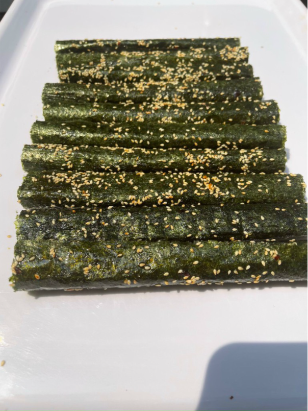 RONG BIỂN CUỘN MÈ