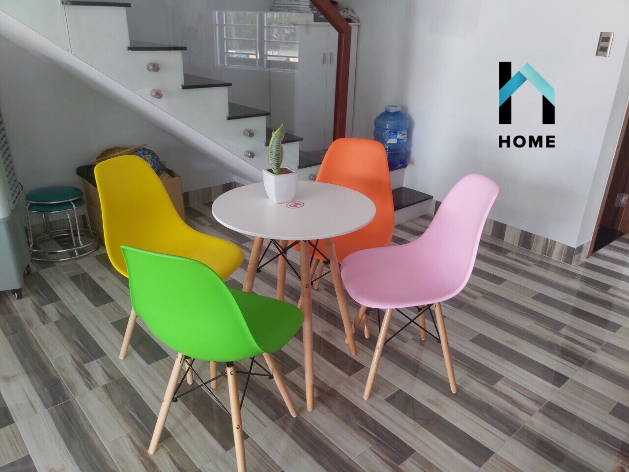 GHẾ EAMES Chân Gỗ Đan Thép (Ghế làm việc, quán cafe, phòng ăn...) Kiểu Hiện Đại Hàn Quốc