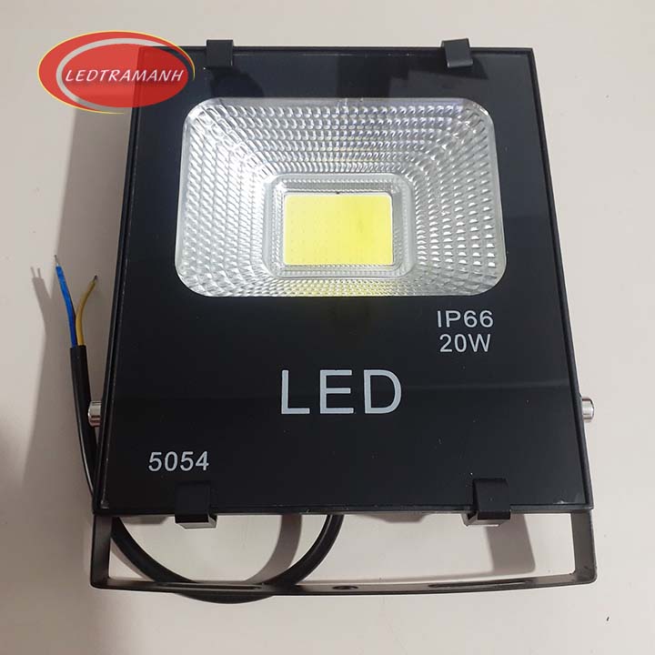 Đèn pha led cob 20w 5054 ip66