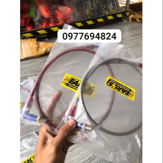 Dây dầu trước earl's