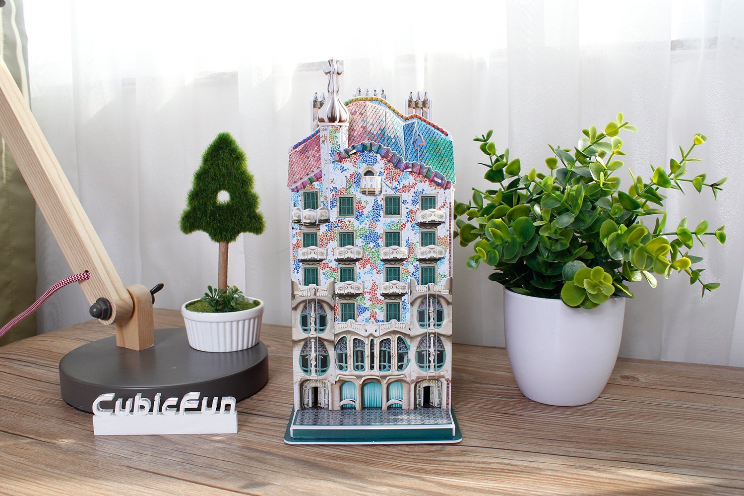 Mô hình giấy 3D CubicFun - Casa Batllo C240h