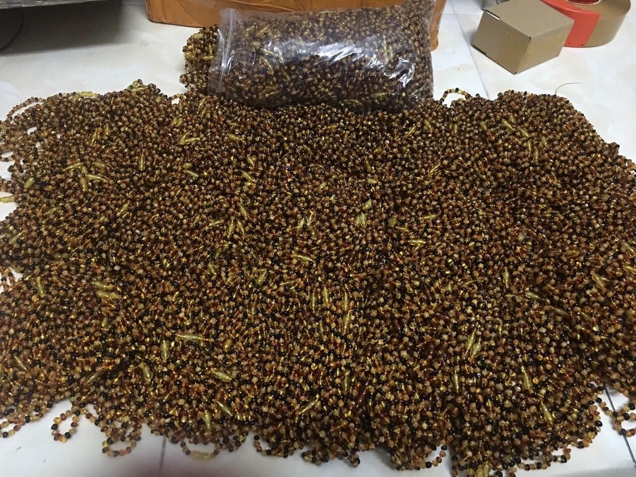 Combo vòng hổ phách cổ + tay cho bé( có kiểm định)